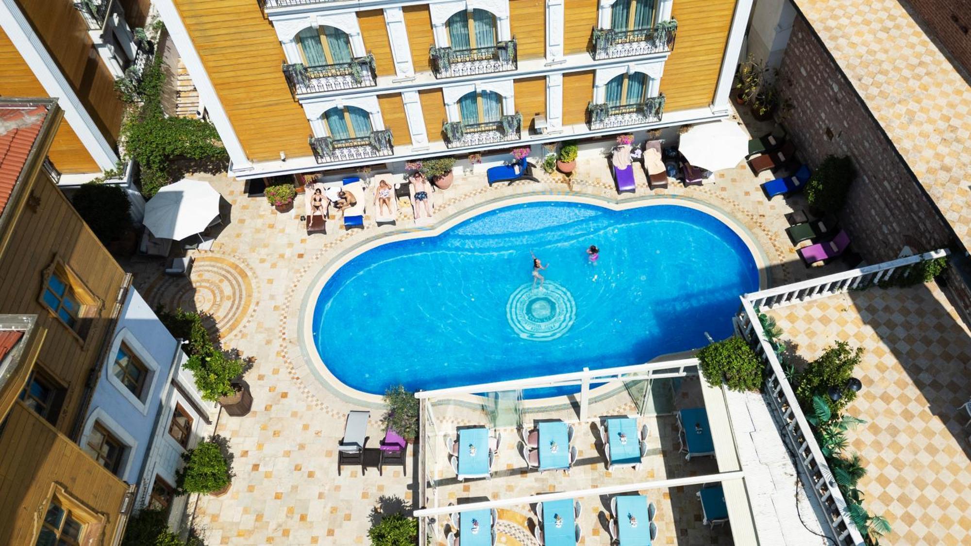 Seven Hills Palace & Spa Hotel Istanbul Exterior photo